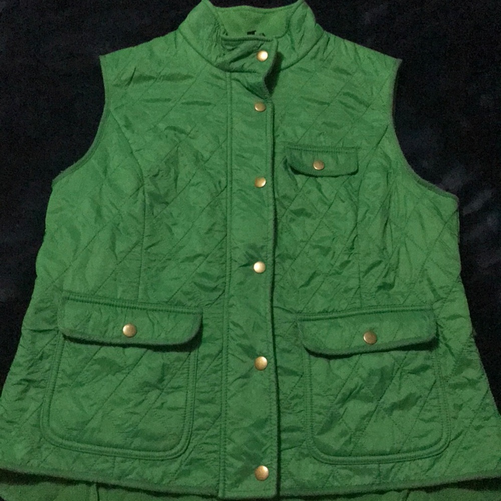 green vest, size medium